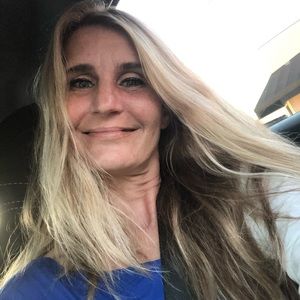 Meet your Posher, Gina